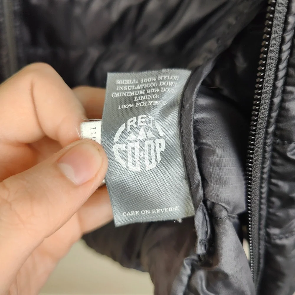 REI Co-op Mens Vest Small Black Puffer Down Insulated Quilted Hiking Outdoor